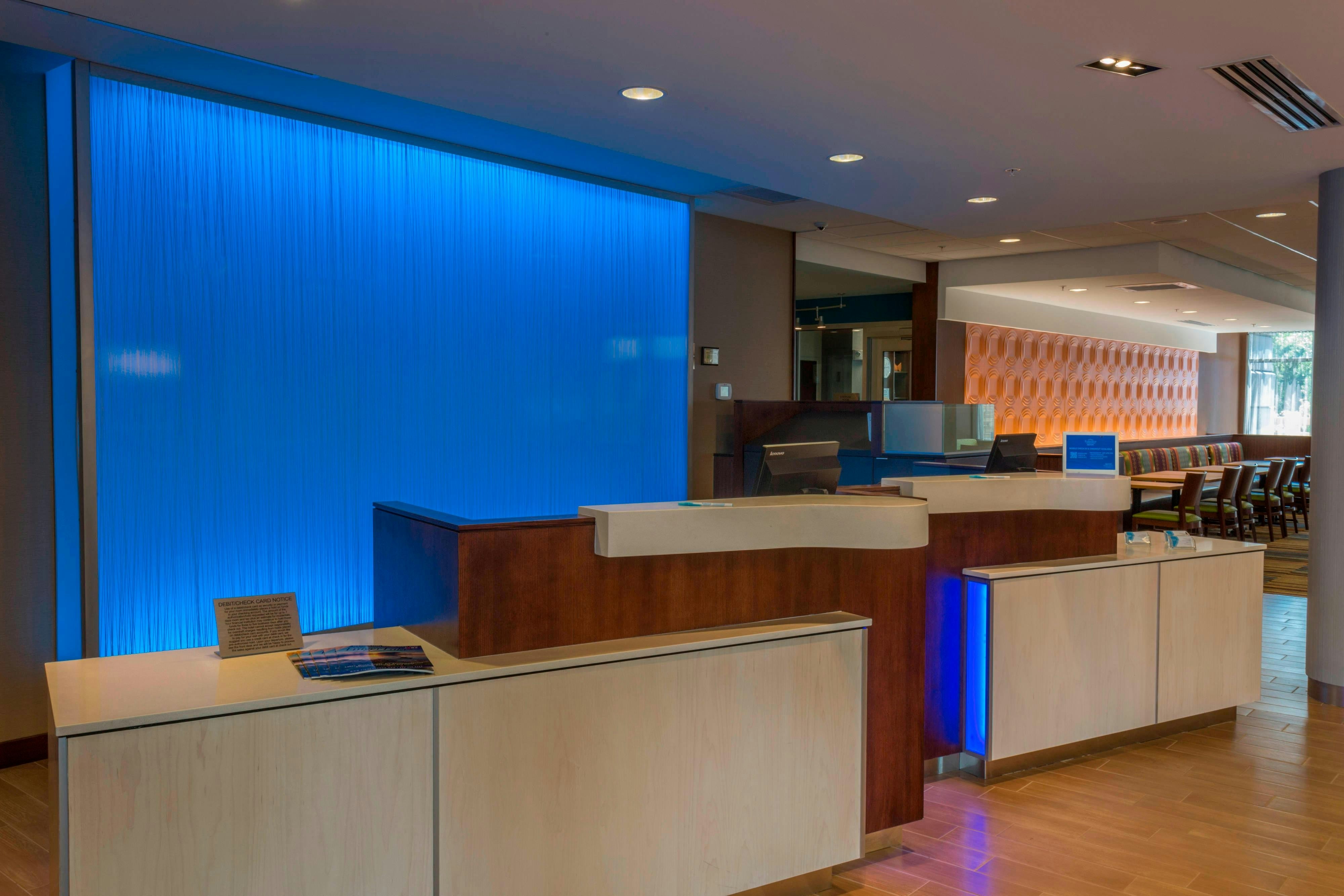 Lobby at Fairfield Inn And Suites By Marriott Geneva Finger Lakes, GENEVA - NY