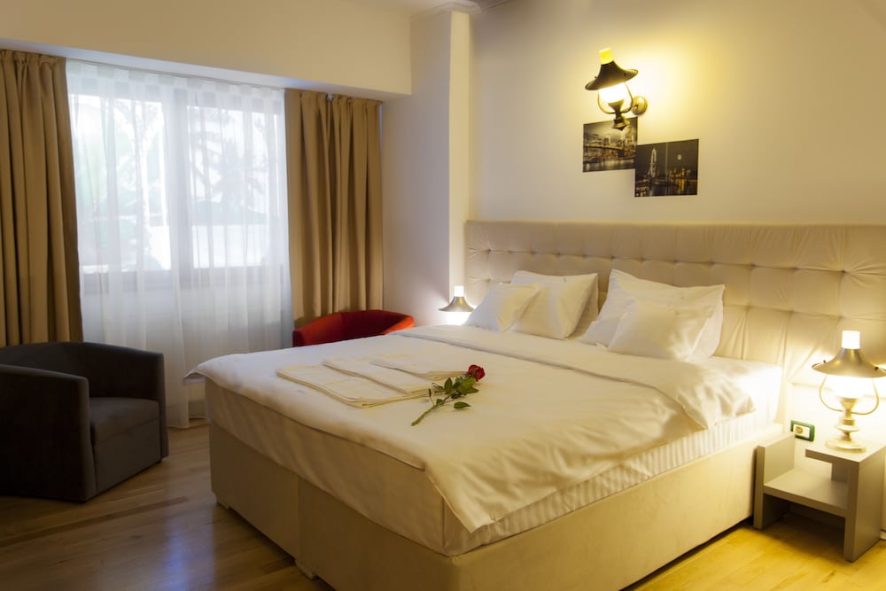 Ambra Boutique Hotel And Bistro 22/68