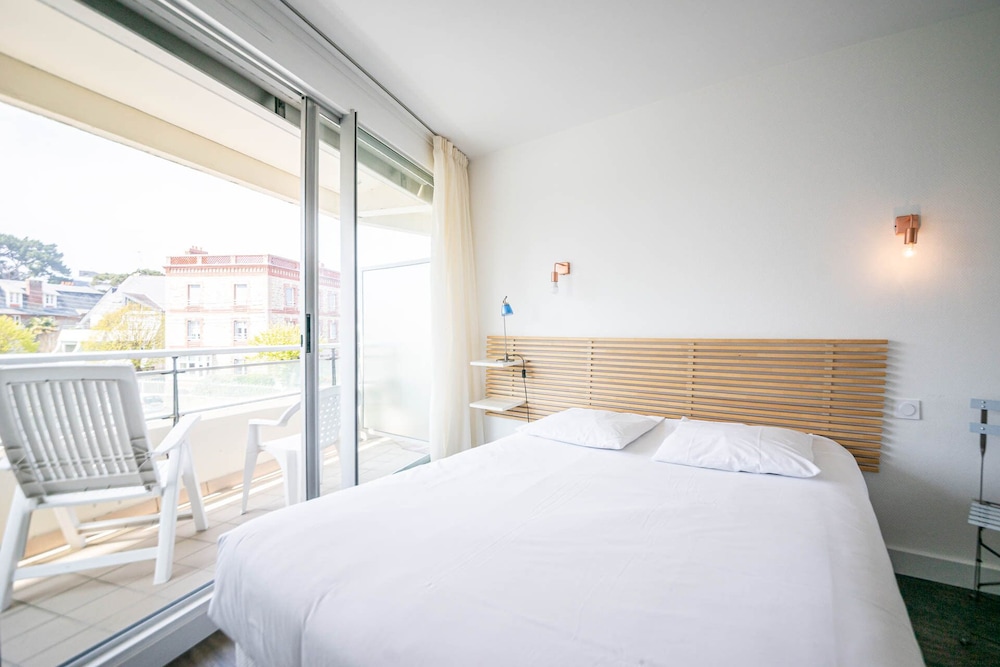 Best Western Hotel Le Crystal Dinard 32/58