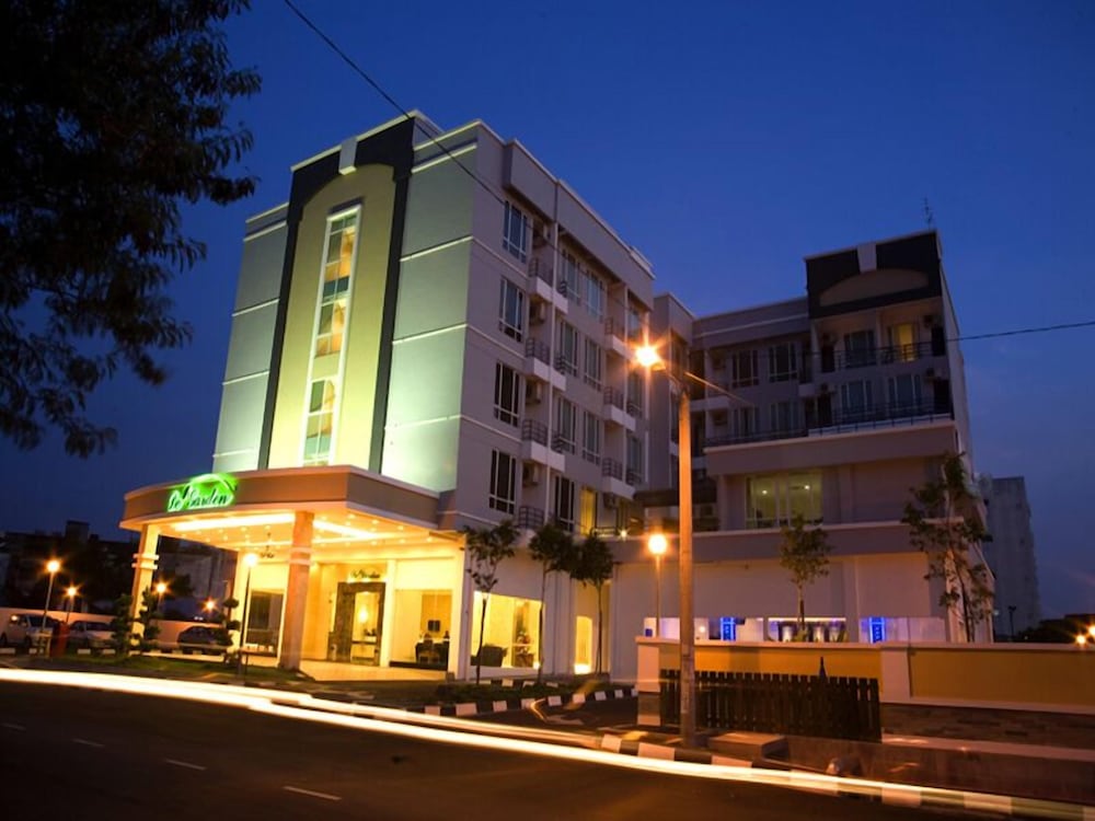 De Garden Hotel 3/40