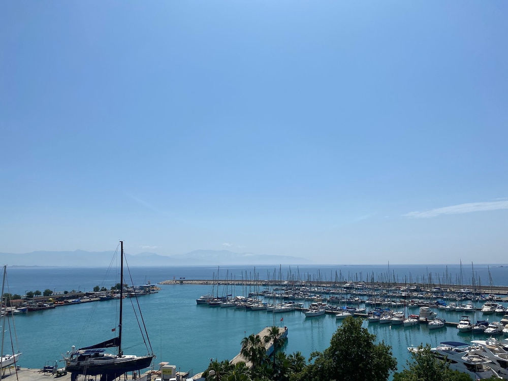 Hotel Phenicia Marina (Hotel Finike Marina) 38/50