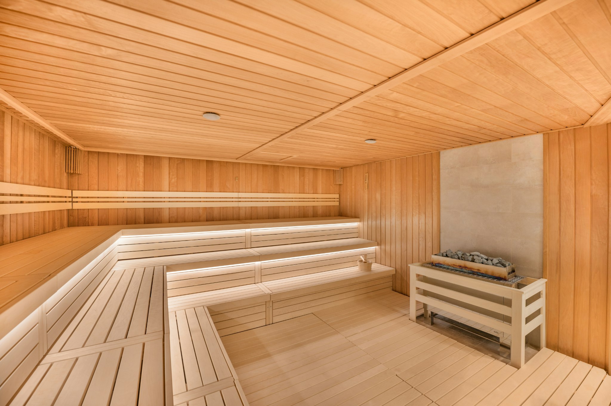 DANUBIUS HEALTH SPA RESORT BUK 27/62