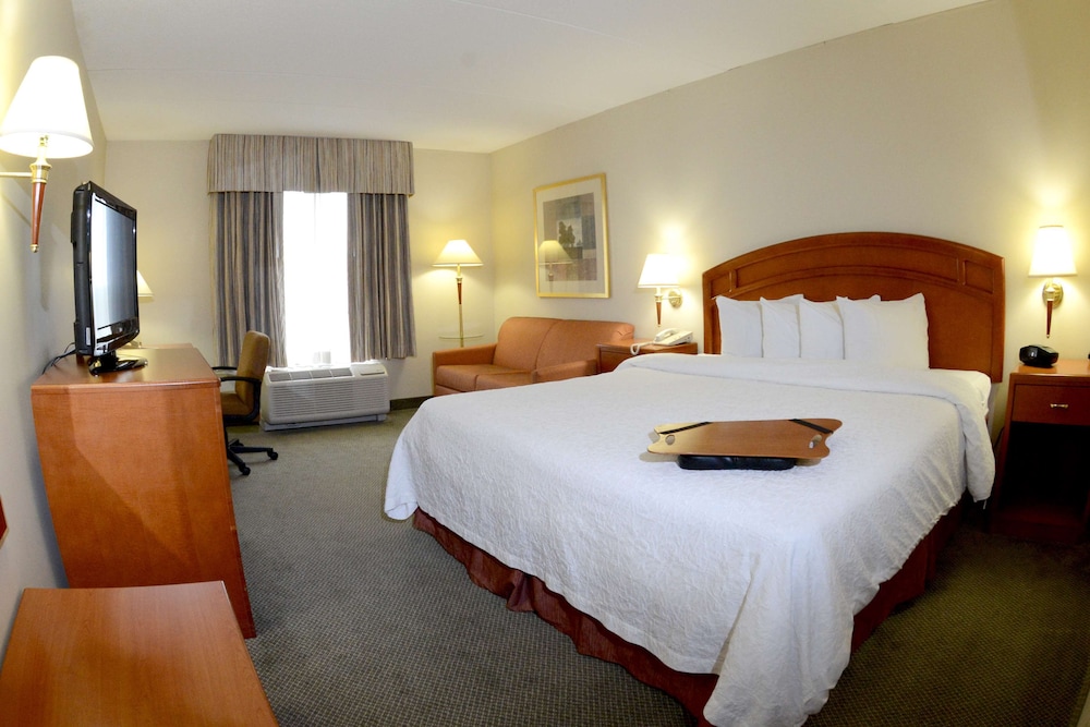 Hampton Inn And Suites By Hilton Windsor 15/44
