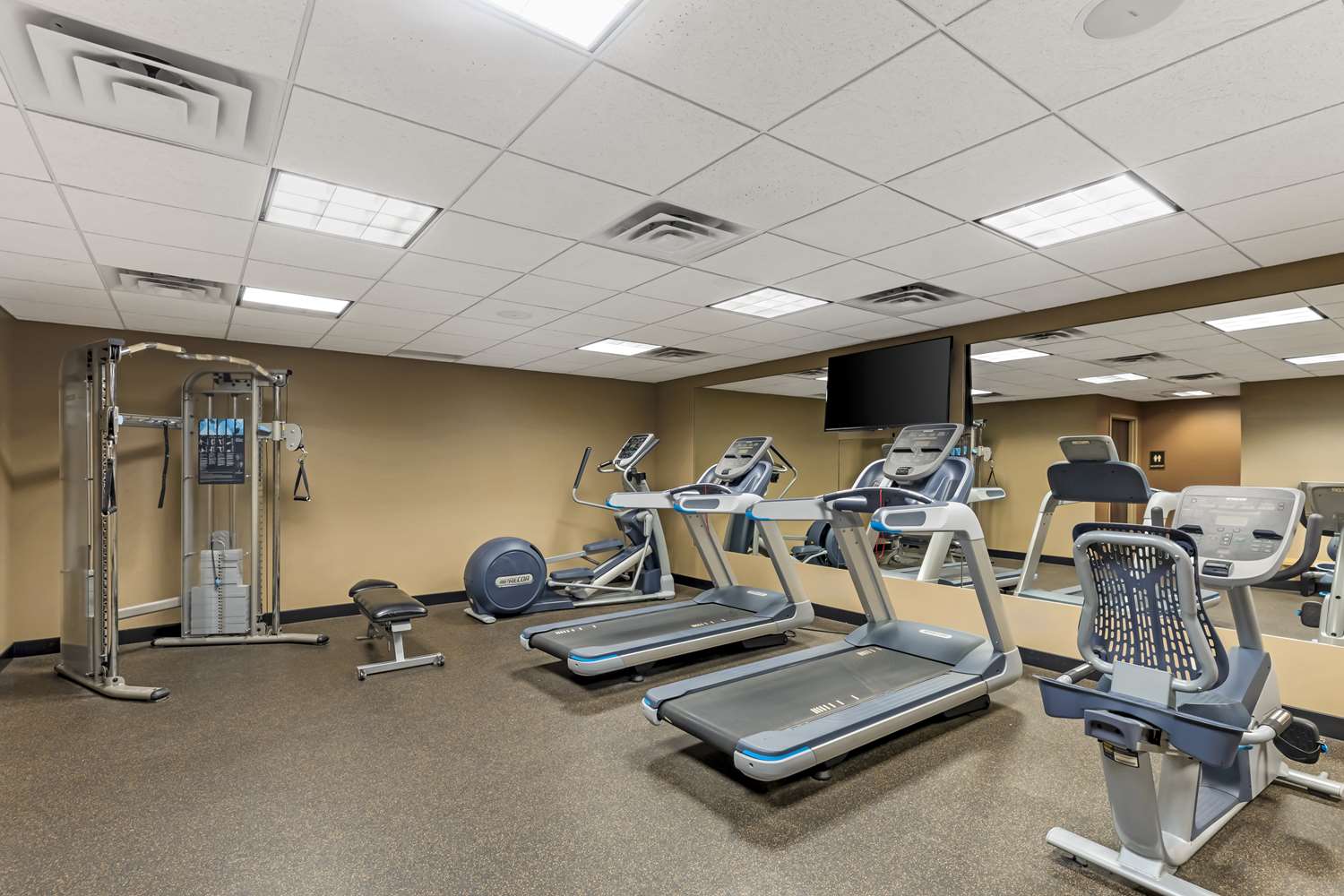 Best Western Cottontree Inn 4/18