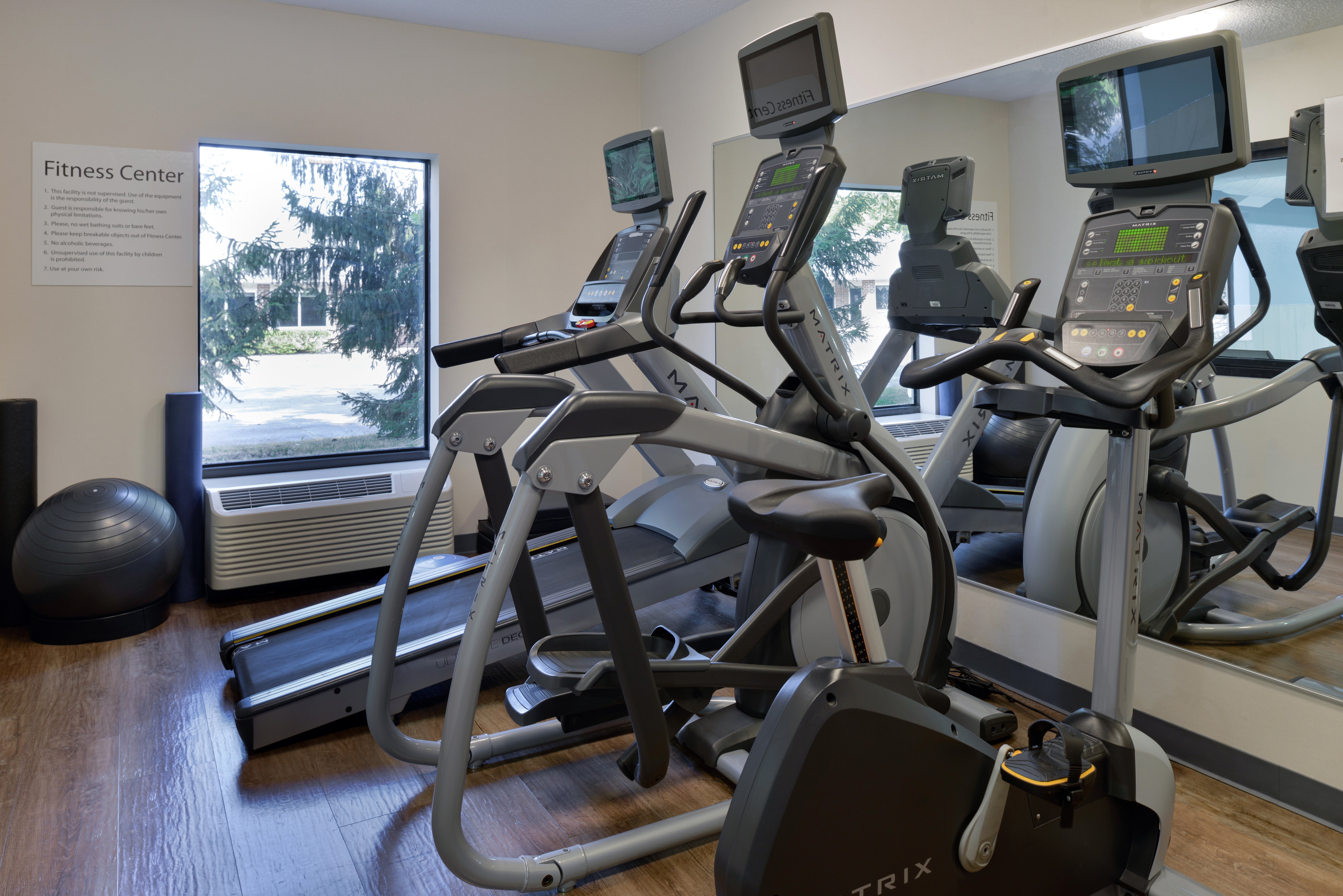 Holiday Inn Express Hotel And Suites Marysville 42/75