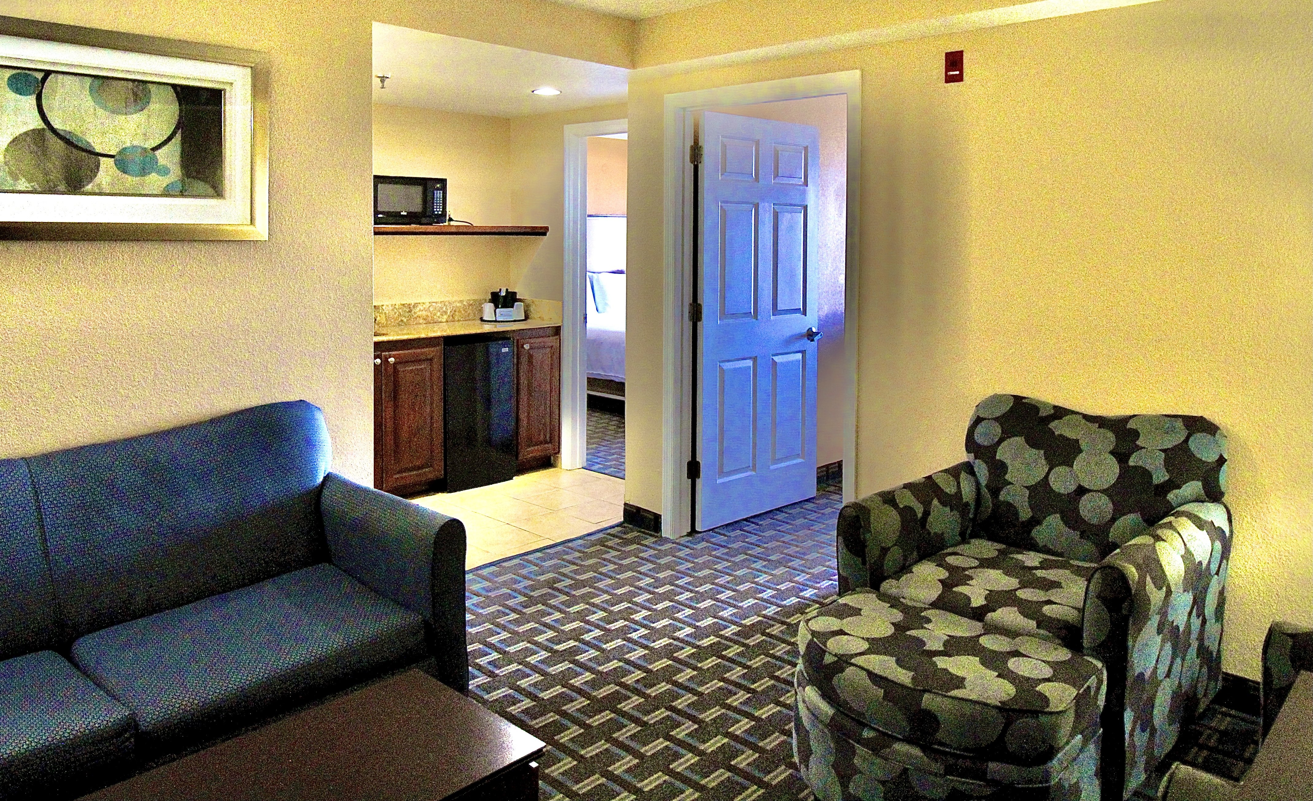 Holiday Inn Express Hotels Suites Cocoa Beach 44/71