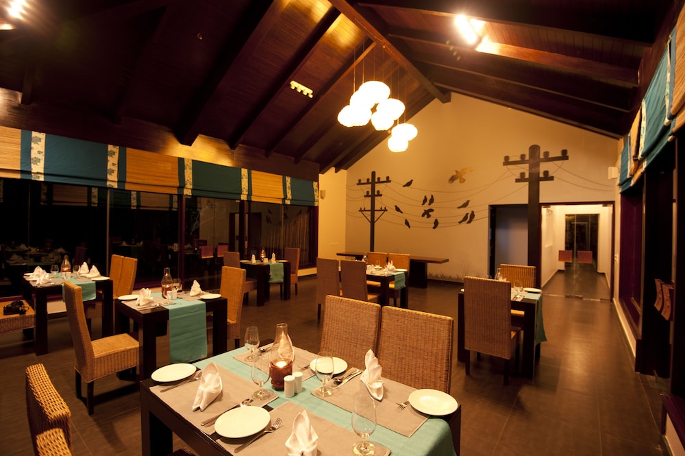 Niraamaya Retreats Cardamum Club 20/36