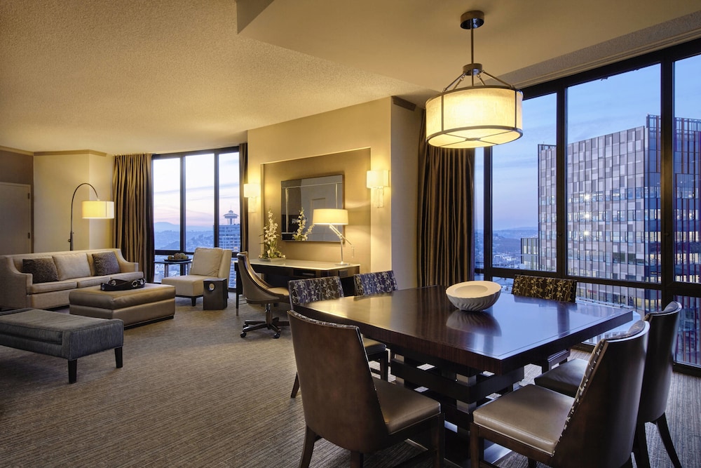 WESTIN - SEATTLE 37/74