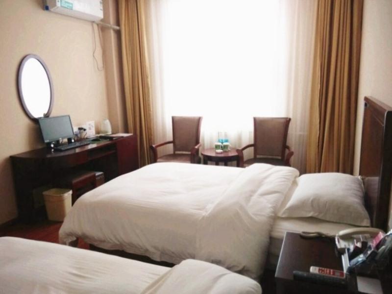 GreenTree Inn Dezhou KangBo Avenue Statium Express Hotel 6/12