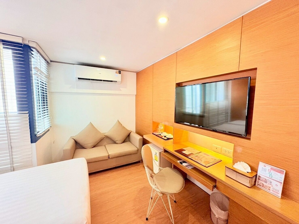I Residence Hotel Silom 48/67