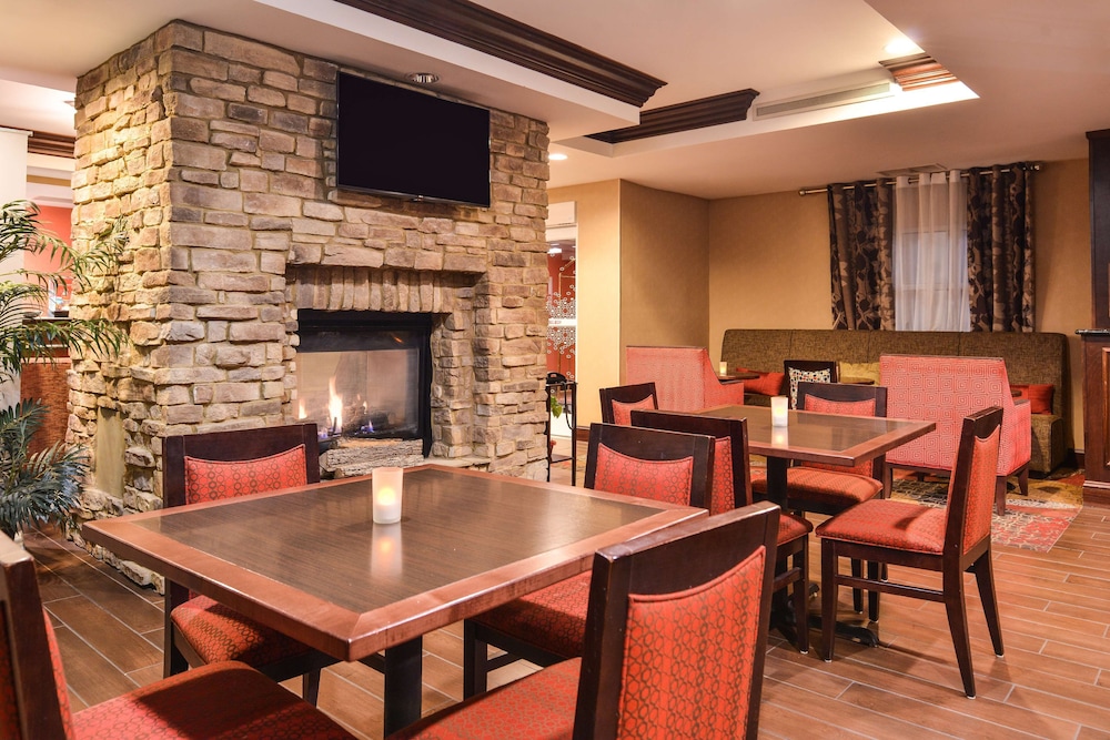 Hampton Inn Statesville 48/72