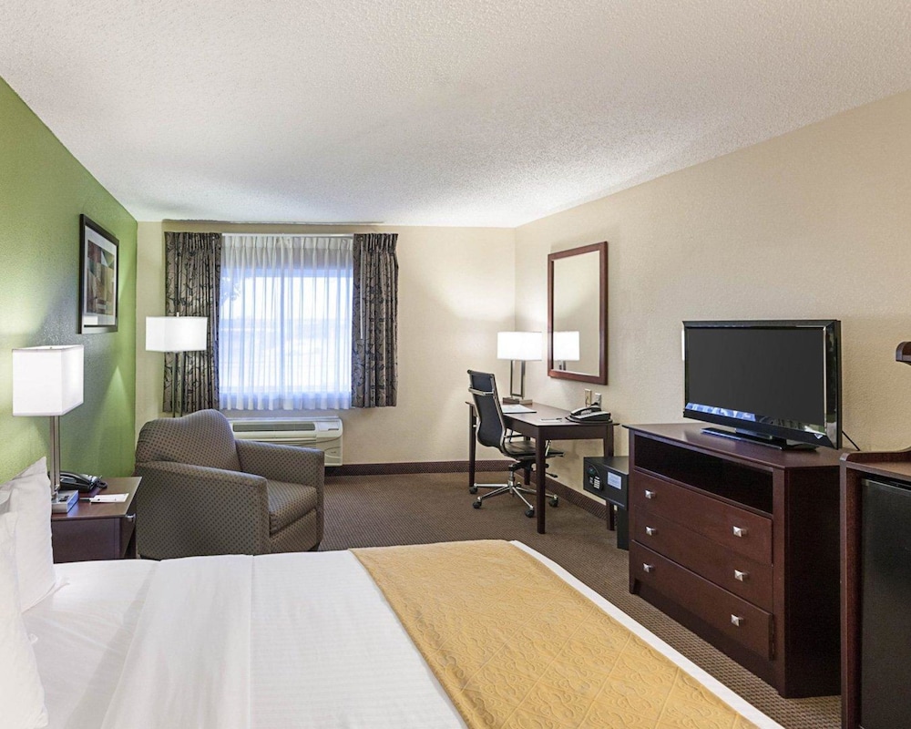 Best Western Childress West Hotel 23/32