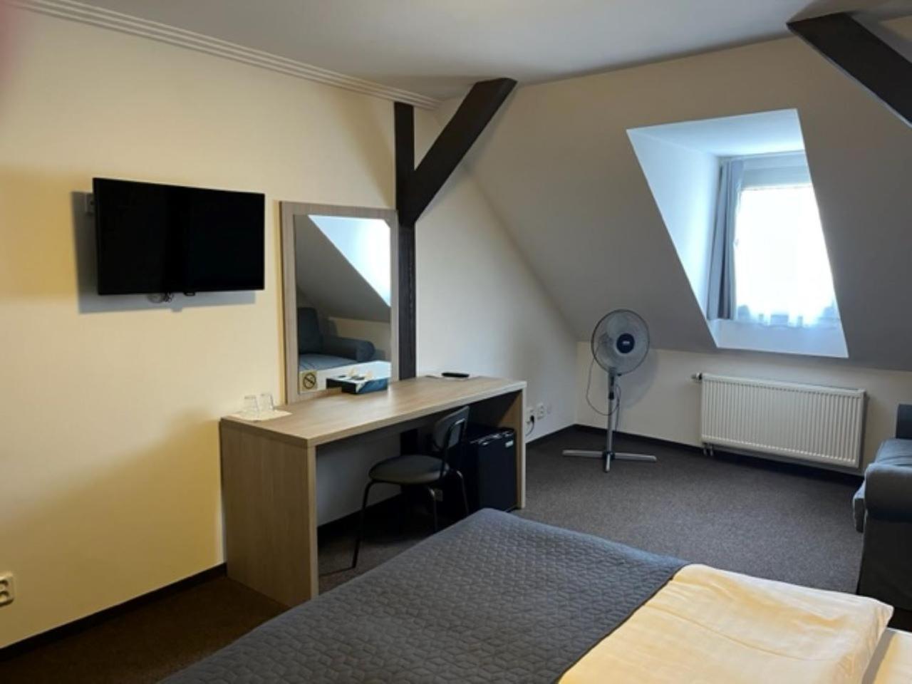 Hotel U dvou medvidku 43/57