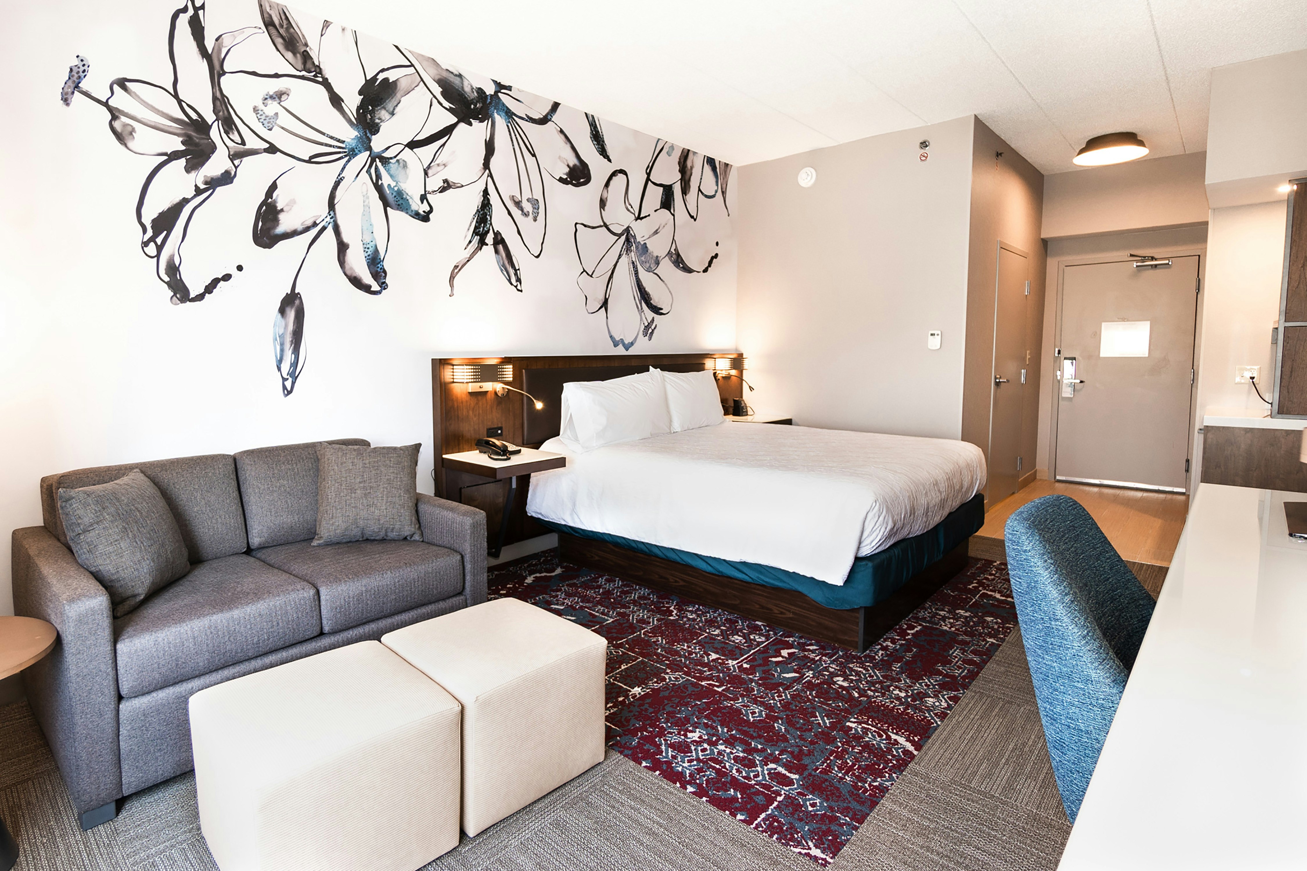 Room, King Bed, Sofa