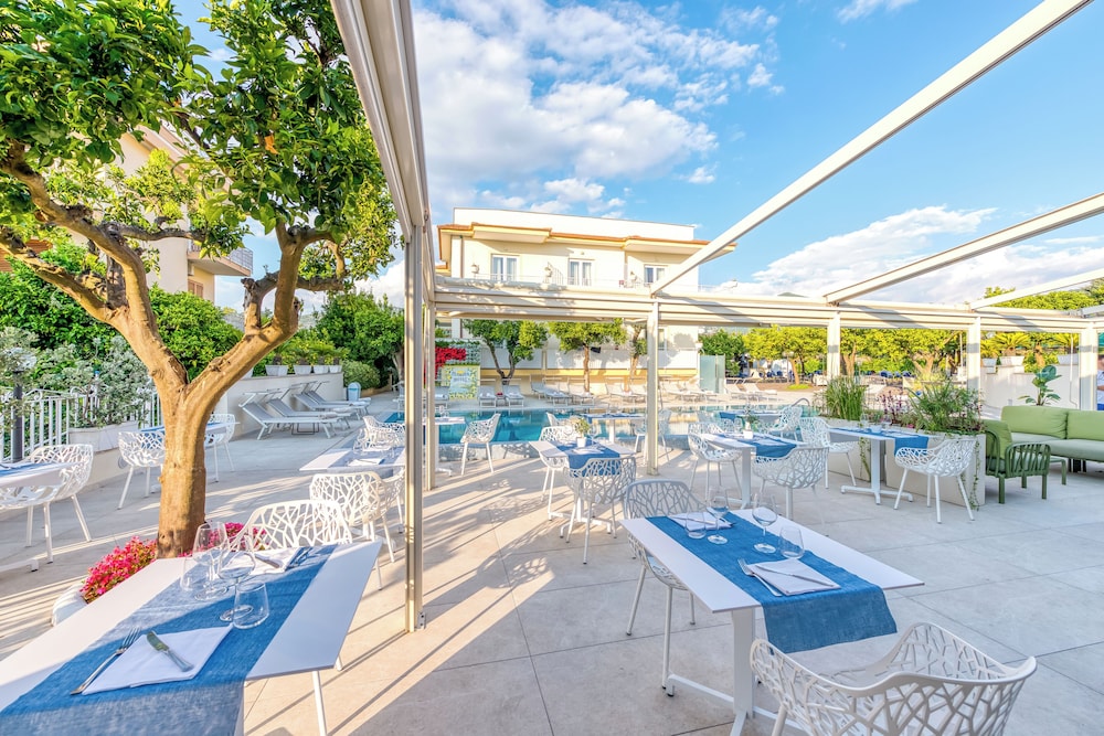 Hotel Florida Sorrento 54/80