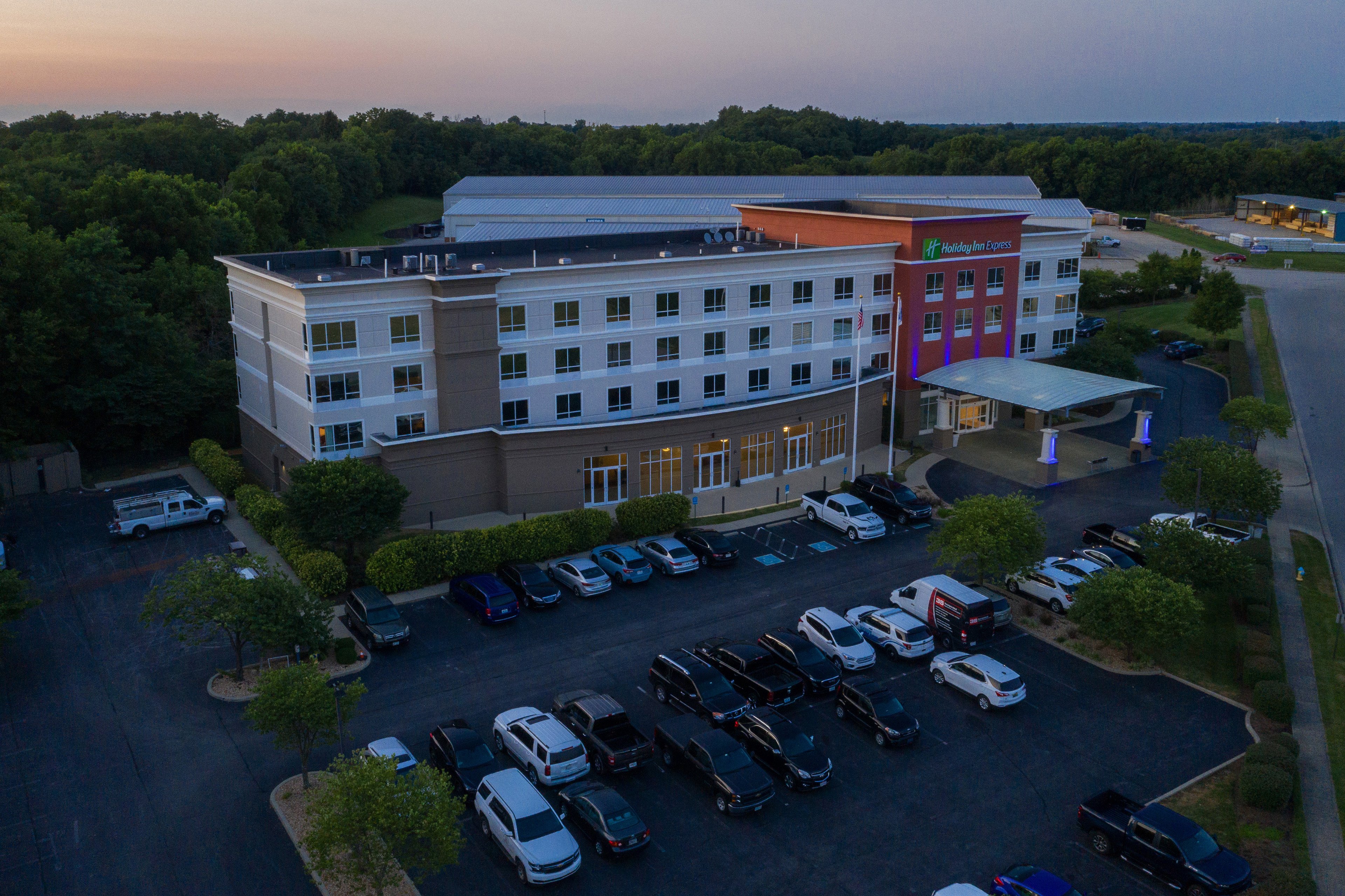 Holiday Inn Express Lexington North Georgetown 6/48