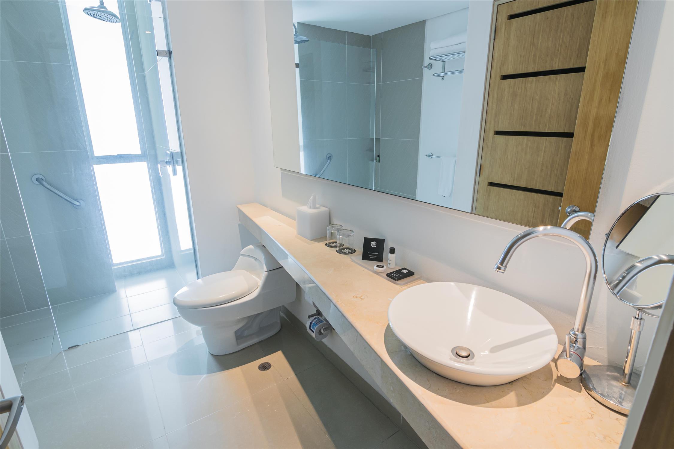 Sonesta Hotel Cartagena 48/50