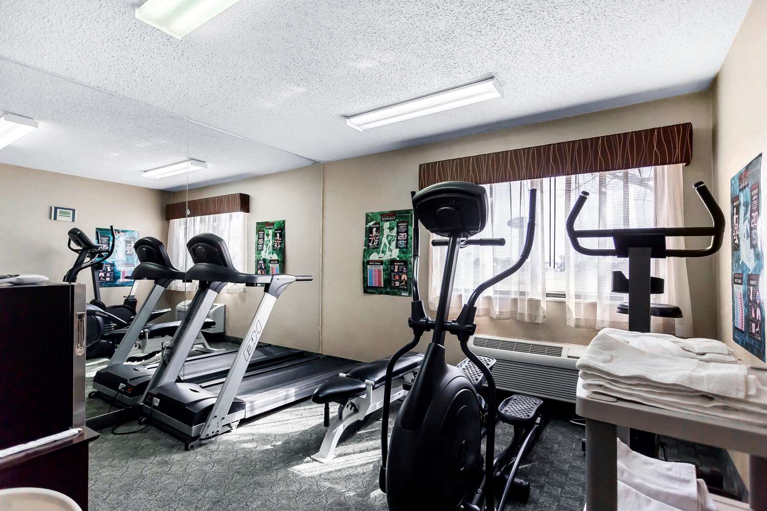 Quality Inn Dumas 24/39