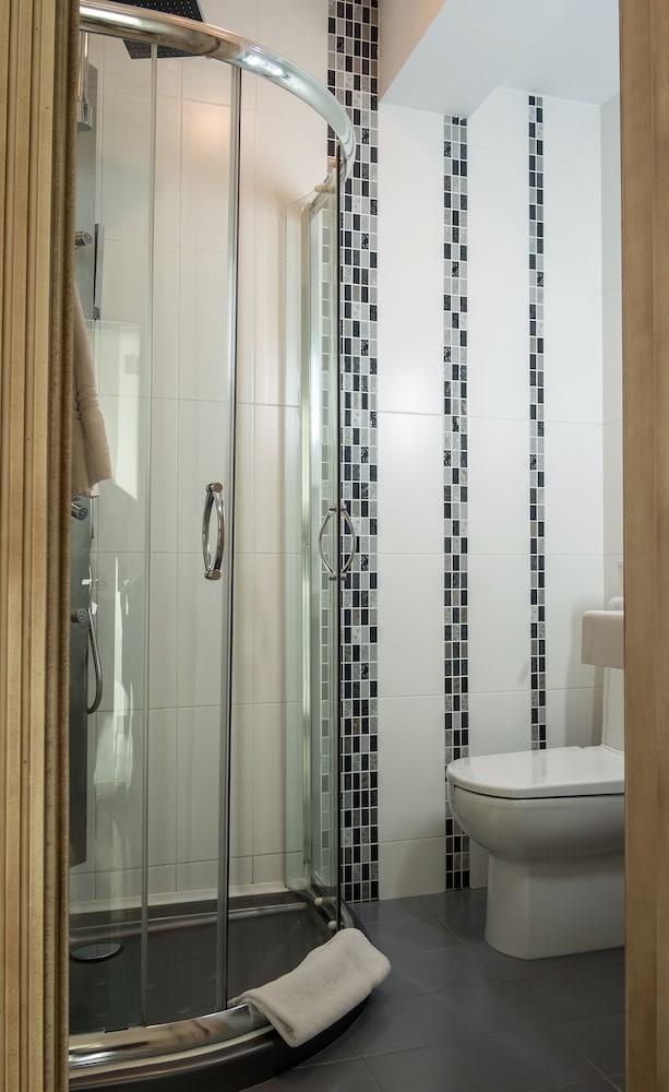 Hotel Azimut 47/50
