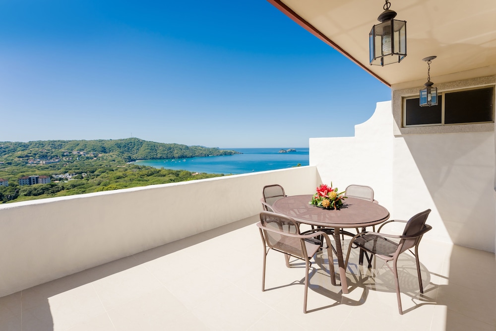 Hotel Villas Sol Beach Resort 72/77