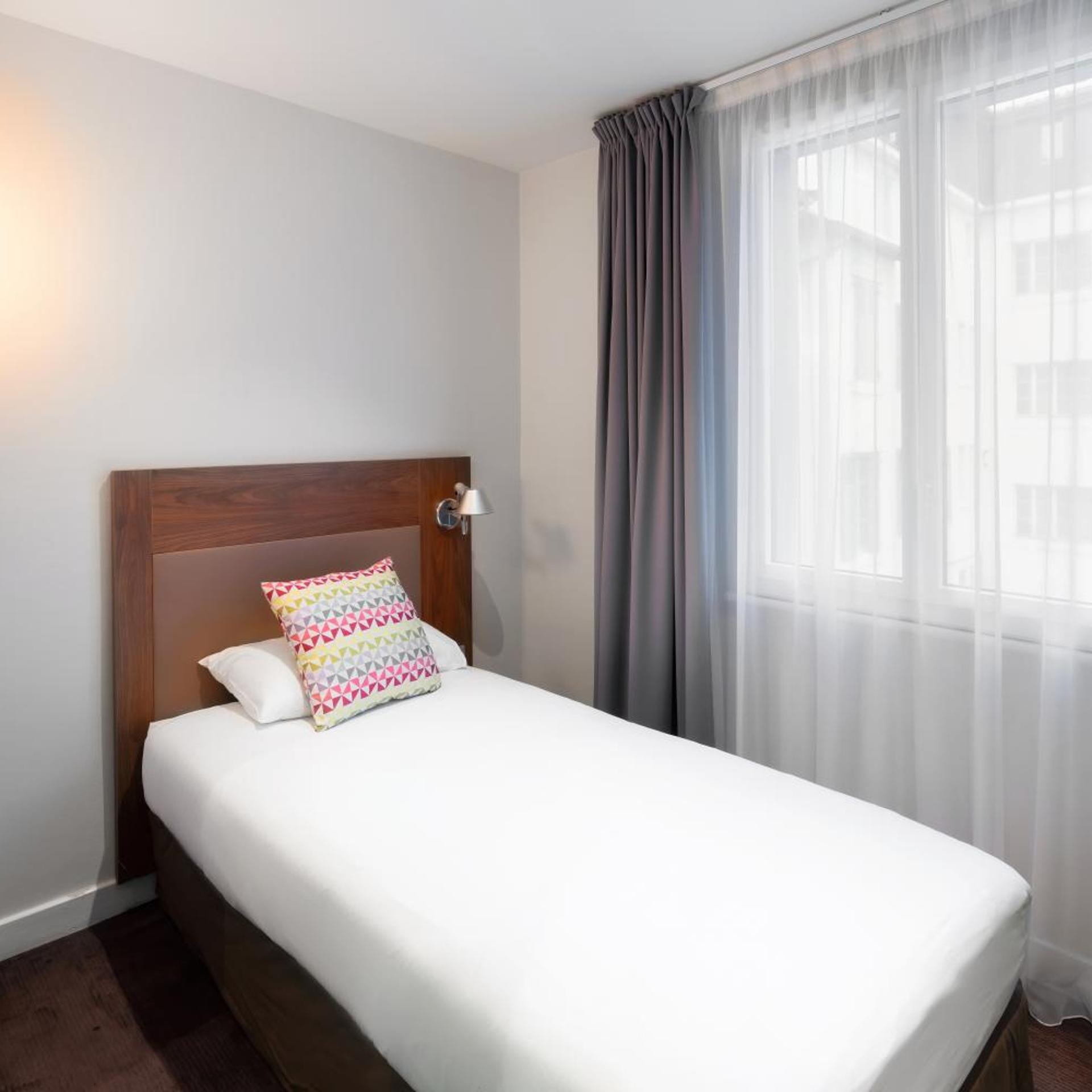 Next Generation, Single Bed