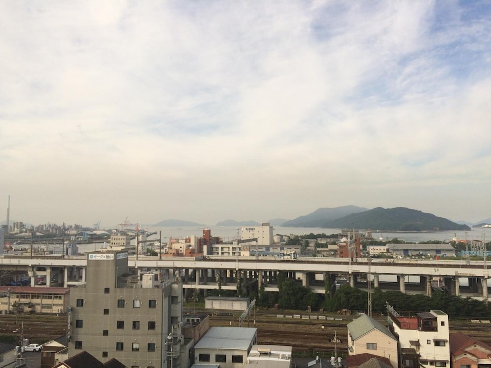 Hotel Crown Hills Tokuyama 18/36