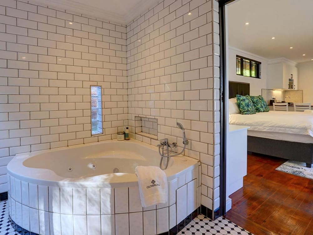 Cloverleigh Guest House 49/50