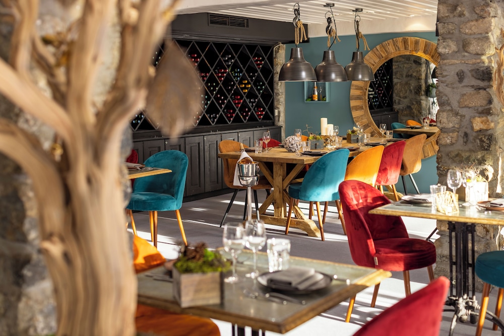 Hotel Courcheneige 33/50
