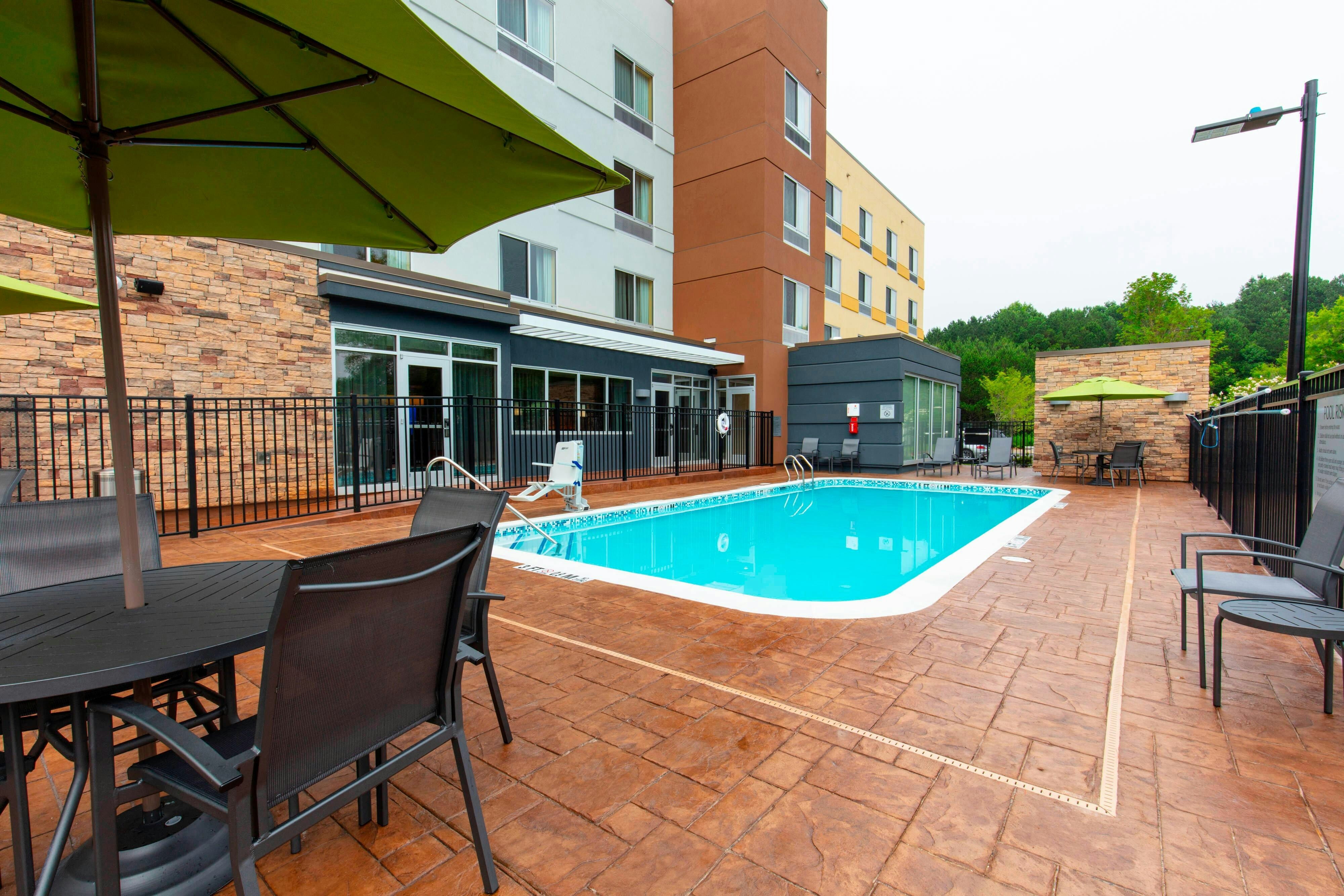 Fairfield Inn And Suites By Marriott Atlanta Woodstock 39/39