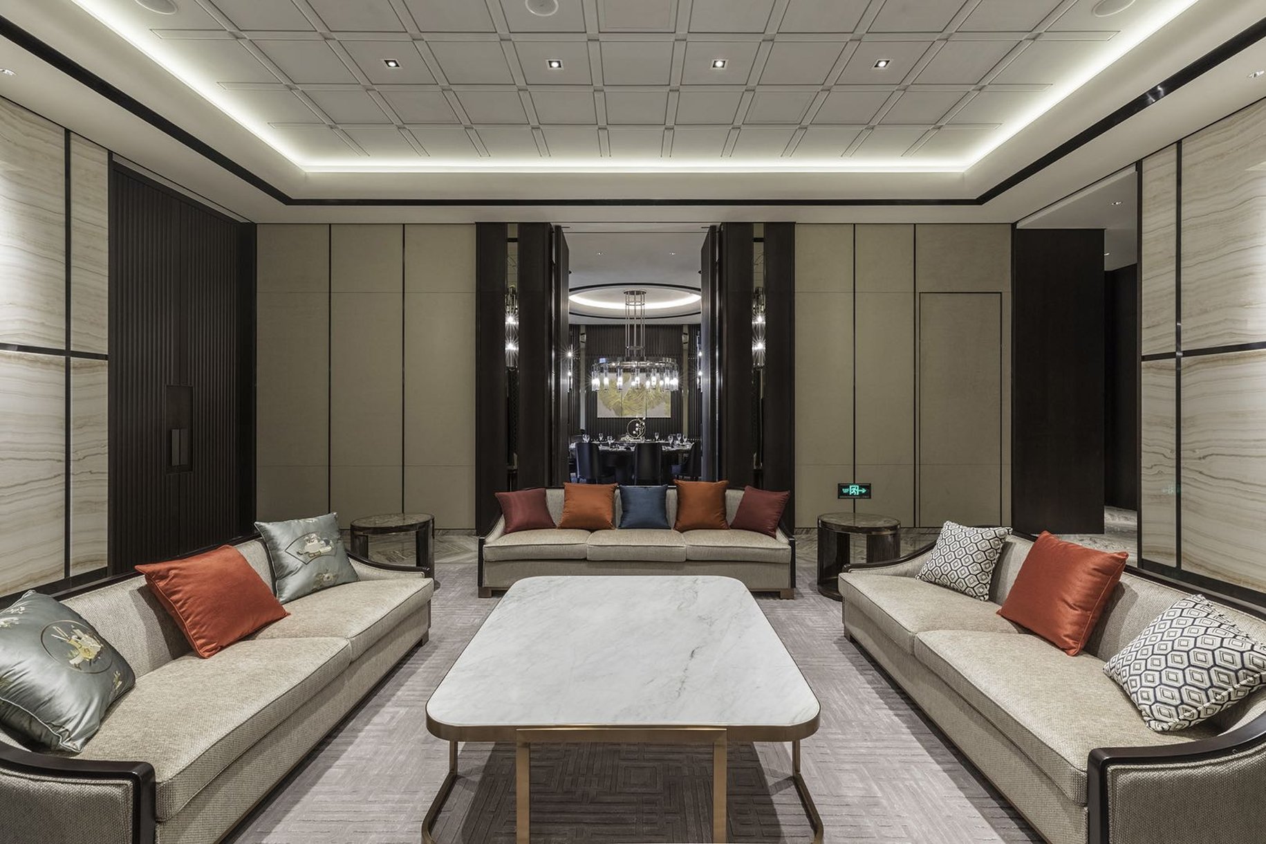 Hualuxe Beijing Xinan 35/55