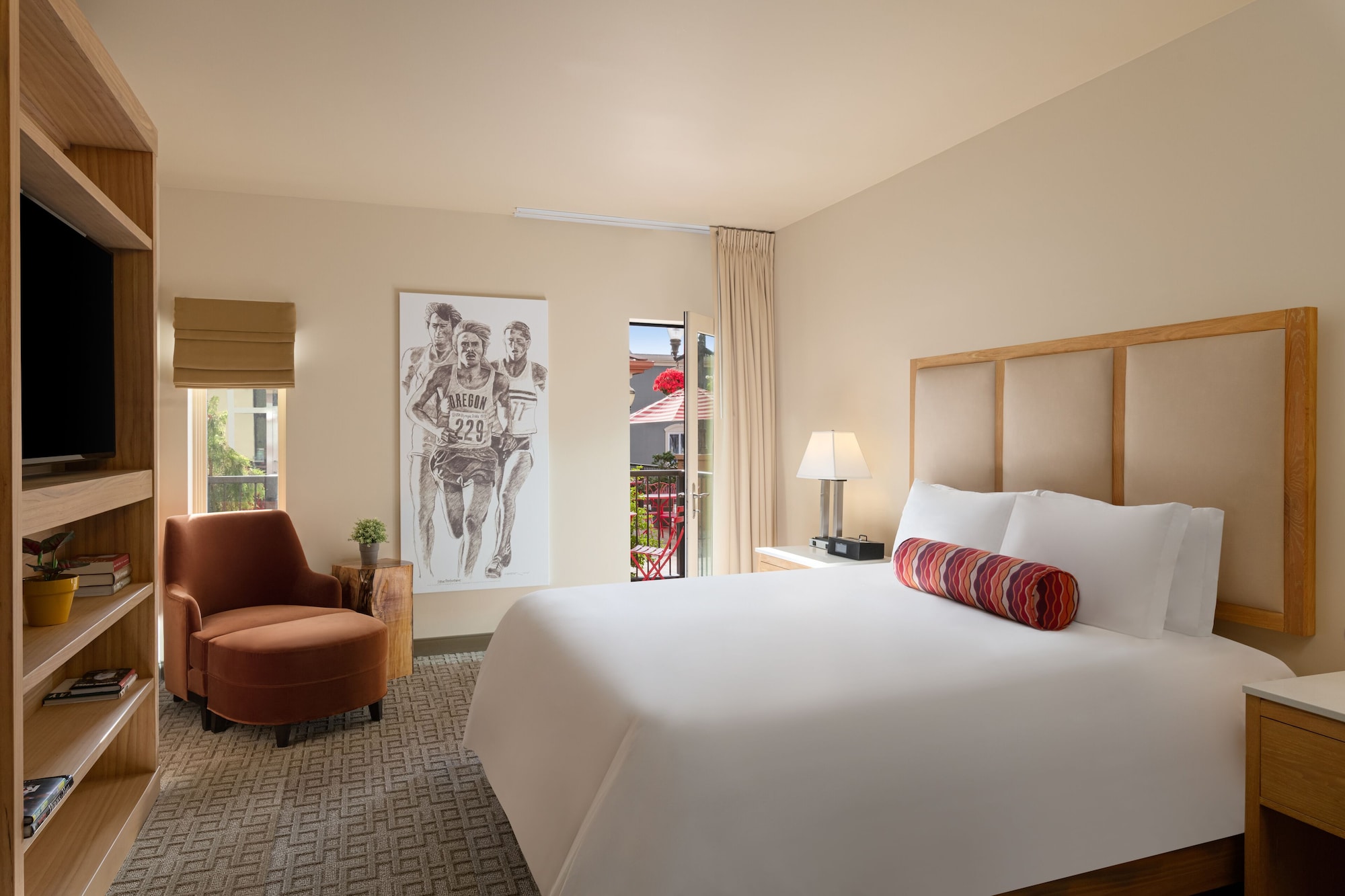 DELUXE, KING BED, BALCONY