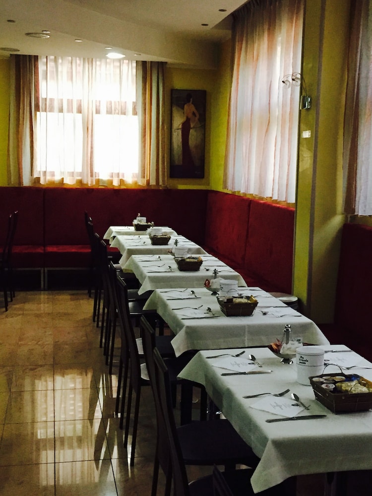 Hotel Cristal Eboli 35/39