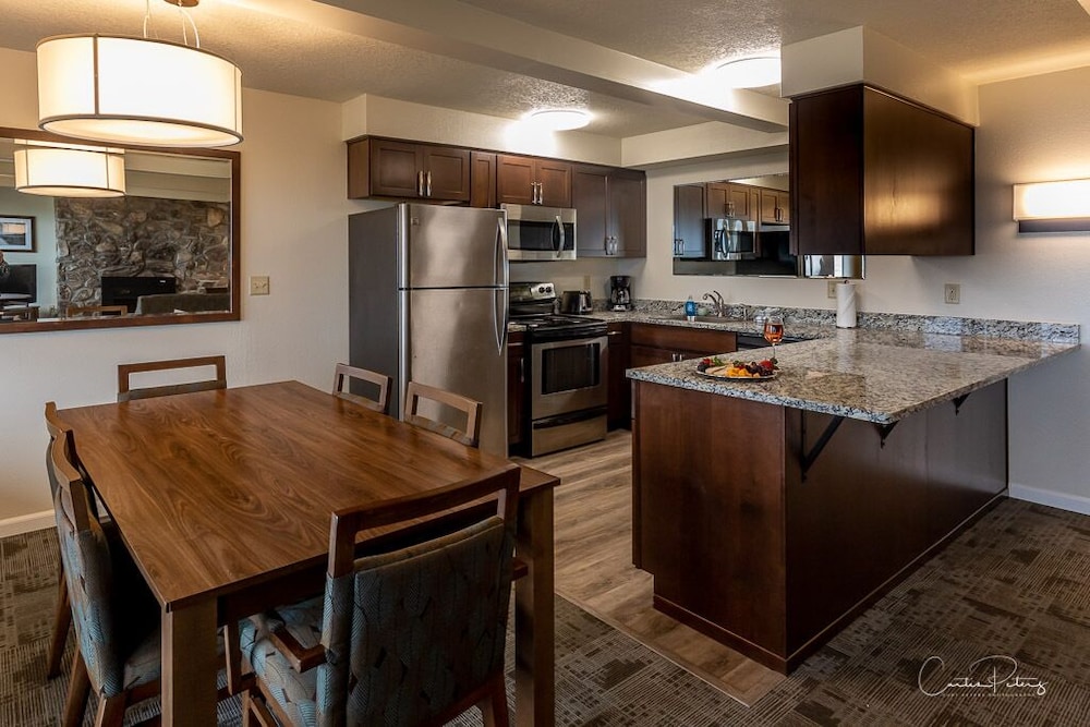 Driftwood Shores Resort And Conference Center 33/42