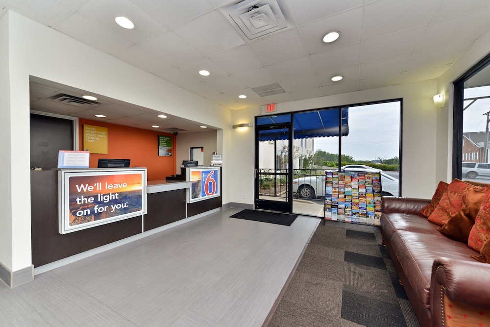 Motel6 Fort Worth, TX - Downtown East 37/52