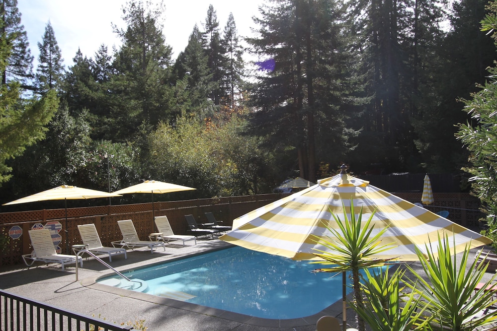 The Occidental Lodge 47/55
