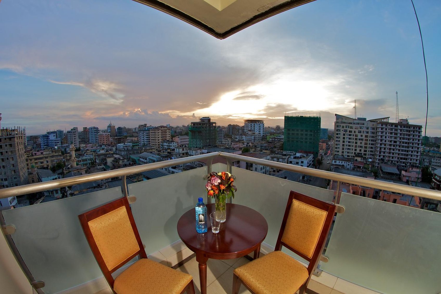 Tanzanite Executive Suites 4/40