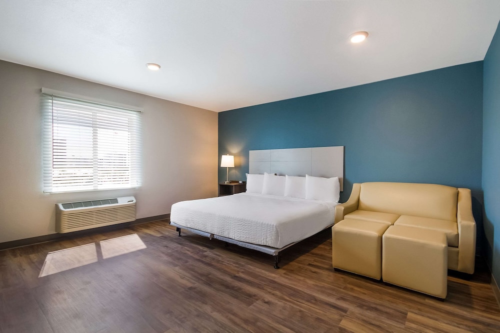 Standard, King Bed