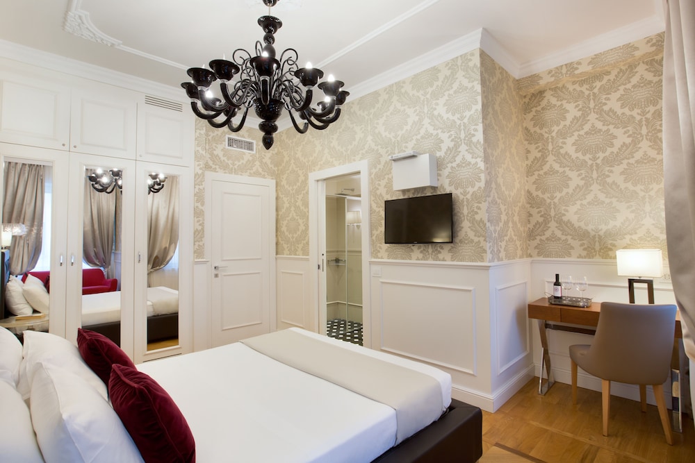 Luxury Duomo Rooms 12/50