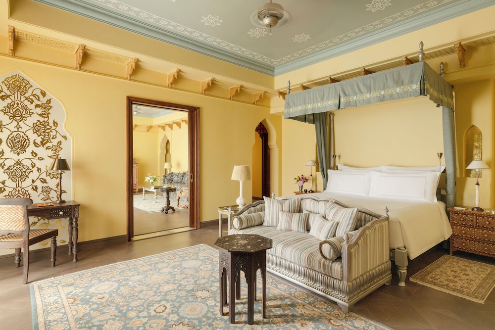 Raffles Jaipur 44/93