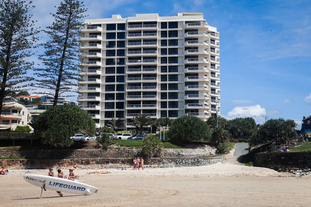 Coolum Caprice 2/76