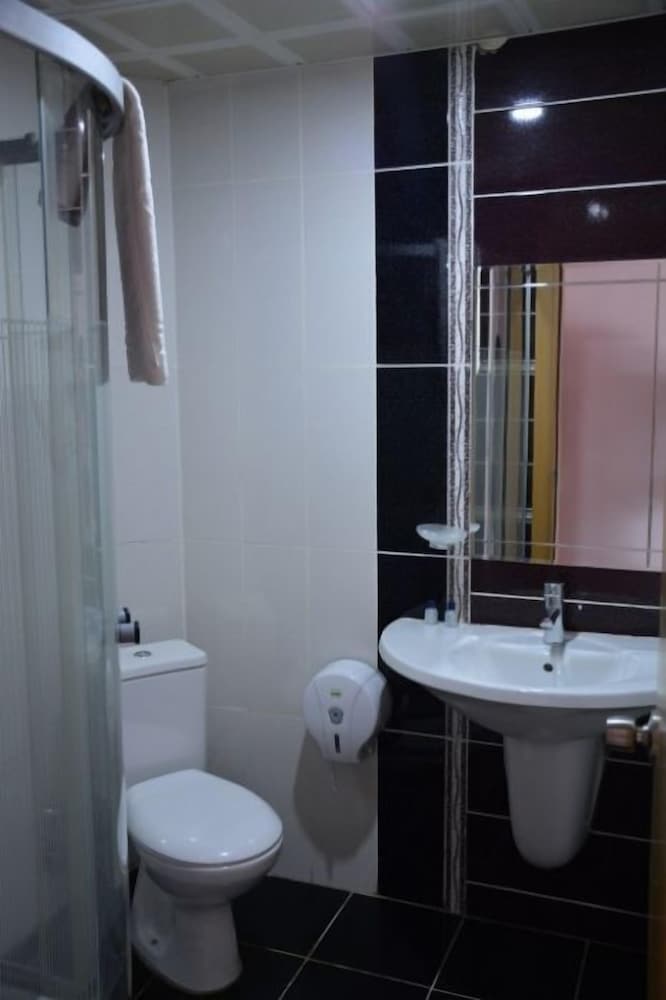 Hopa Heyamo Otel 31/34