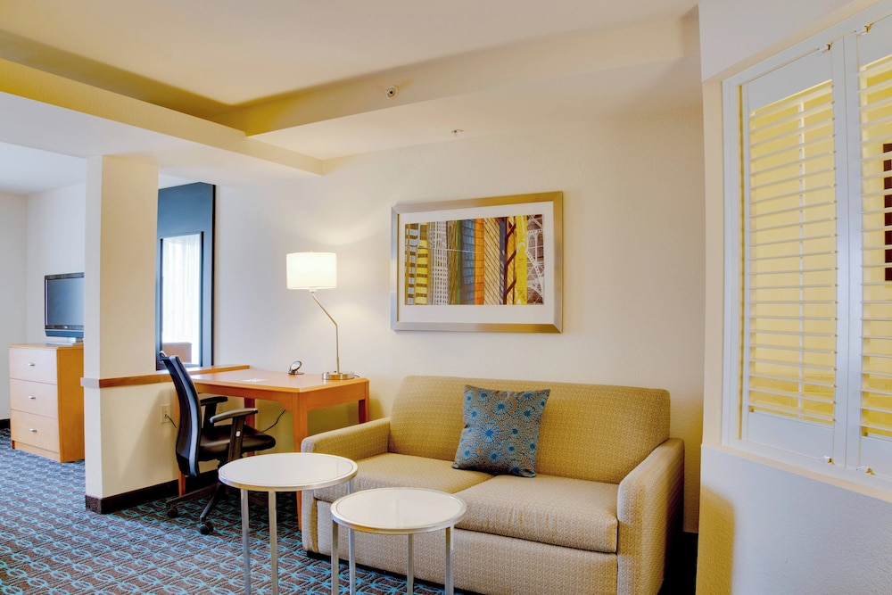 Fairfield Inn Suites Melbourne Palm Bay Viera 24/50