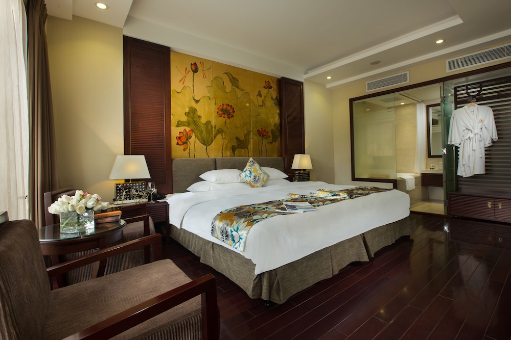 Golden Silk Boutique Hotel 31/70