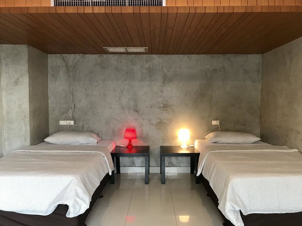 White Palace Hotel Bangkok 40/72