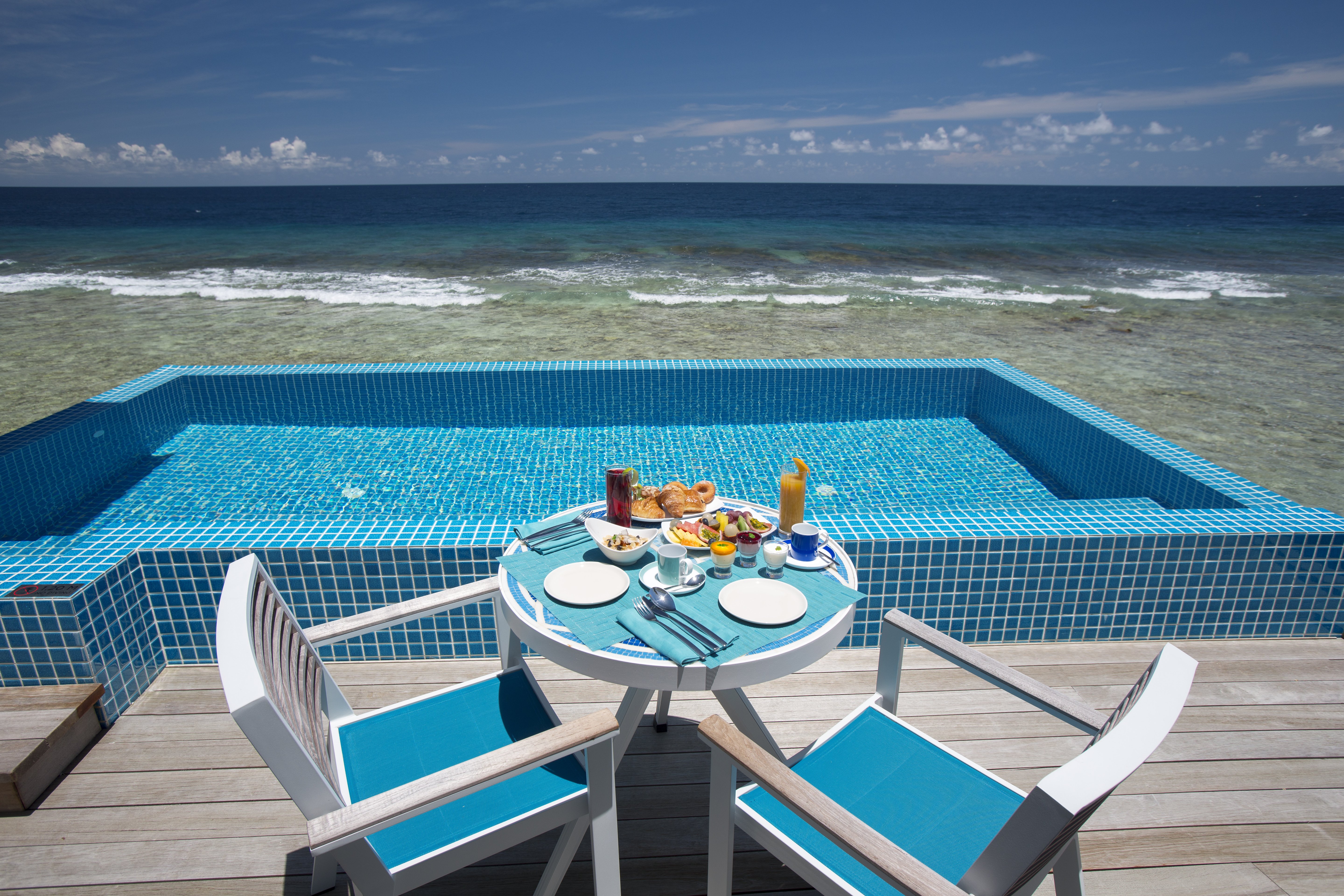 Kandima Maldives 111/129