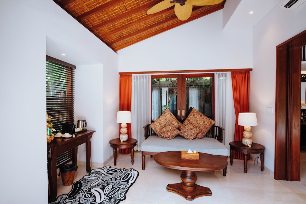 ARIA EXCLUSIVE VILLAS AND SPA 32/50