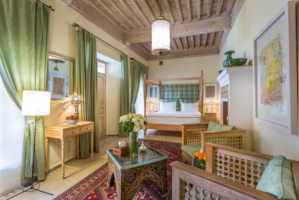 RIAD AZOULAY 54/76