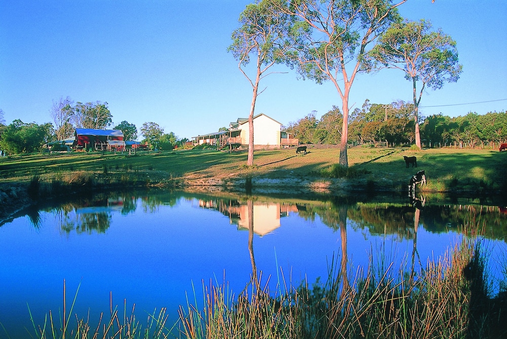 PLATYPUS PARK COUNTRY RETREAT 47/57