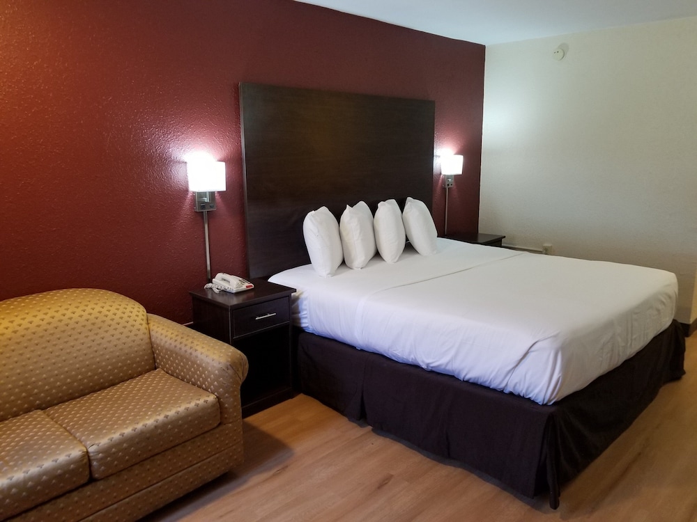 Red Roof Inn Bishopville 20/27