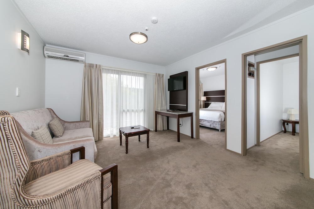 Airport Gateway Hotel 35/58